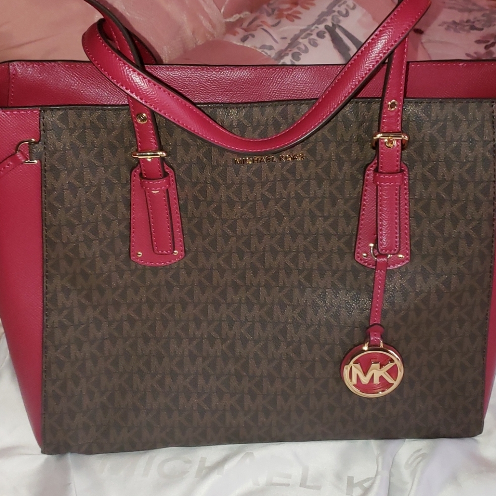 MICHAEL KORS  RED AND BROWN PURSE